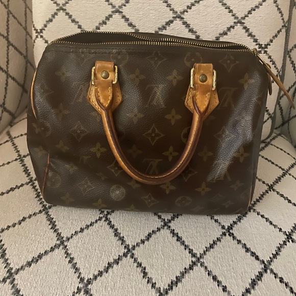 Louis Vuitton Speedy 25 Monogram Leather Satchel (Vintage) - Picture 3 of 9